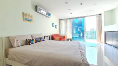 Laguna Heights Wongamat Condo for Sale