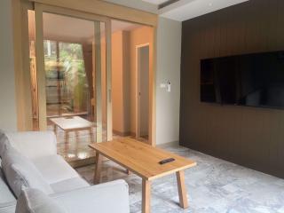 3 bed Duplex in Lily House Khlong Toei Nuea Sub District D07515