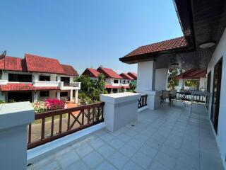 3 Bedrooms House in Na-Jomtien for Sale