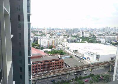 Studio bed Condo in Ideo Mobi Sukhumvit Bangchak Sub District C08239