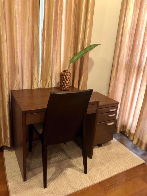 Studio bed Condo in The Address Chidlom Lumphini Sub District C08230