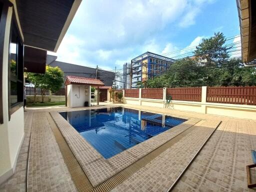 4 Bedrooms Pratumnak House for Sale