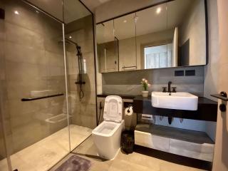 2 bed Condo in The Lofts Asoke Watthana District C08193