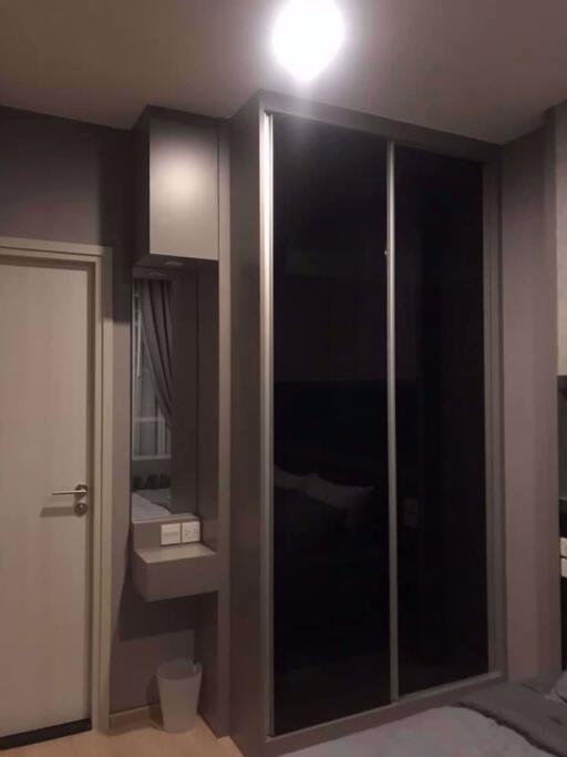 1 ห้องนอน, 1 ห้องน้ำ คอนโด ราคา ฿ 17,000/เดือน