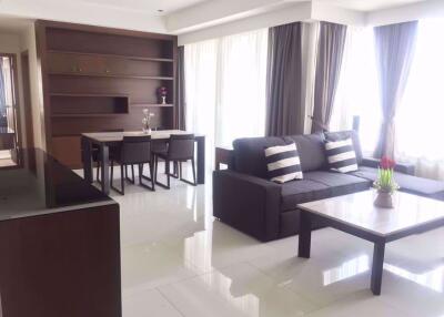 2 bed Condo in The Emporio Place Khlongtan Sub District C08129