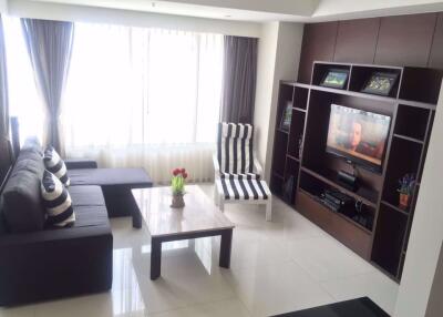 2 bed Condo in The Emporio Place Khlongtan Sub District C08129