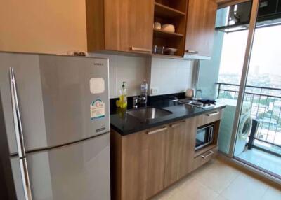 2 bed Condo in Hive Sathorn Khlong Ton Sai Sub District C08112