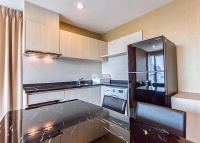 2 bed Condo in Rhythm Sathorn - Narathiwas Thungmahamek Sub District C08099