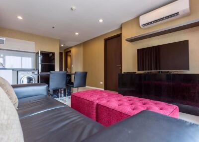 2 bed Condo in Rhythm Sathorn - Narathiwas Thungmahamek Sub District C08099