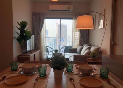 2 bed Condo in Ideo Sukhumvit 93 Phrakhanong District C08087