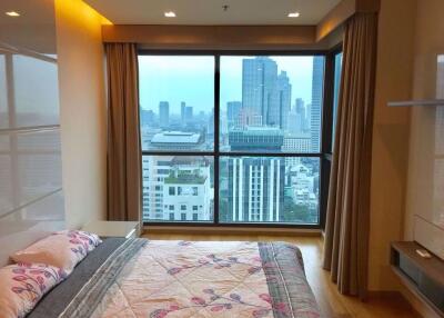 1 bed Condo in The Address Sathorn Silom Sub District C08082