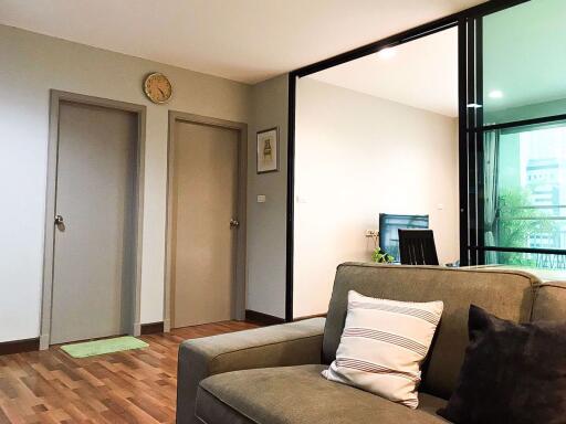 1 bed Condo in Centric Scene Phaholyothin 9 Phayathai District C08078