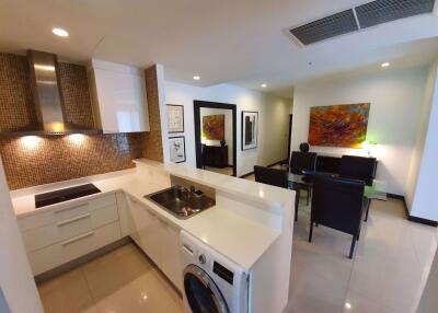 2 bed Condo in The Prime 11 Khlong Toei Nuea Sub District C08072