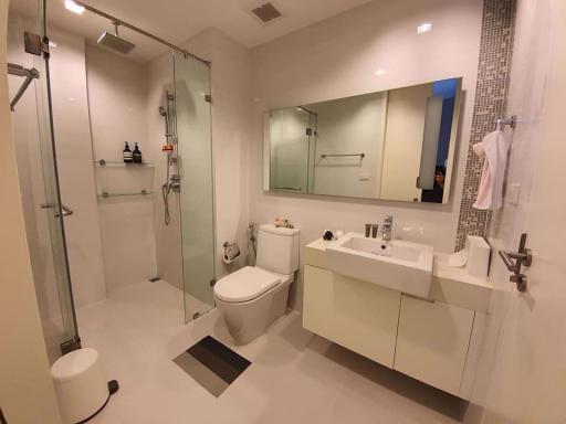1 ห้องนอน, 1 ห้องน้ำ คอนโด ราคา ฿ 32,000/เดือน