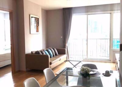 2 bed Condo in Siri at Sukhumvit Phra Khanong Sub District C07993