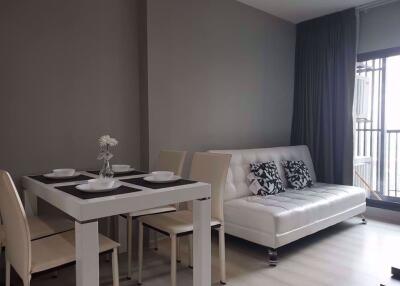 2 bed Condo in Life Sukhumvit 48 Phra Khanong Sub District C07989