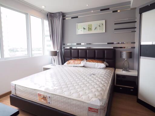 2 bed Condo in Supalai Wellington Huai Khwang Sub District C07985