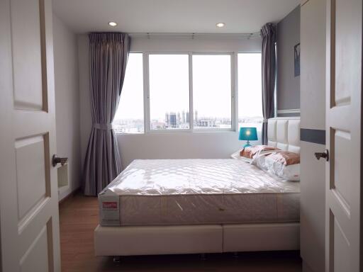 2 bed Condo in Supalai Wellington Huai Khwang Sub District C07985