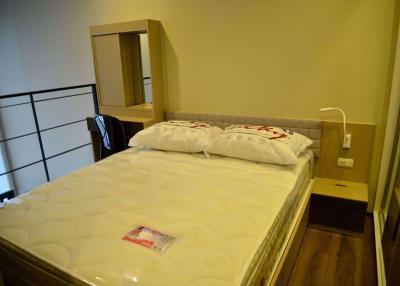 1 bed Duplex in Onyx Phaholyothin Samsennai Sub District D07496