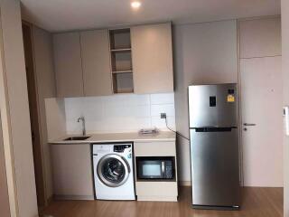 2 bed Condo in Lumpini Suite Phetchaburi-Makkasan Makkasan Sub District C07956