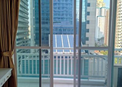 1 bed Condo in Grand Park View Khlong Toei Nuea Sub District C07954