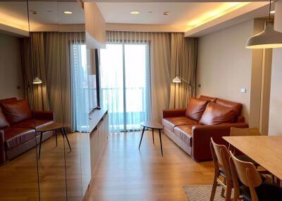 2 bed Condo in The Lumpini 24 Khlongtan Sub District C07951