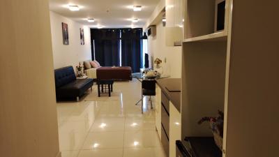 Quiet Park Royal Condo for Sale in Pratumnak