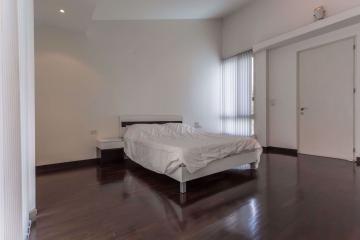 3 bed House Makkasan Sub District H05313