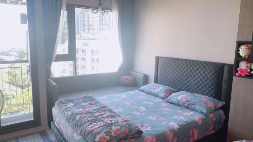 Studio bed Condo in Rhythm Sukhumvit 36-38 Phra Khanong Sub District C07895