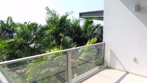 2 bed Condo in 185 Rajadamri Lumphini Sub District C07891