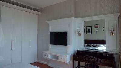 2 bed Condo in 185 Rajadamri Lumphini Sub District C07891