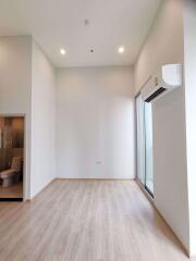 1 bed Condo in Noble Revolve Ratchada 2 Huai Khwang Sub District C07866