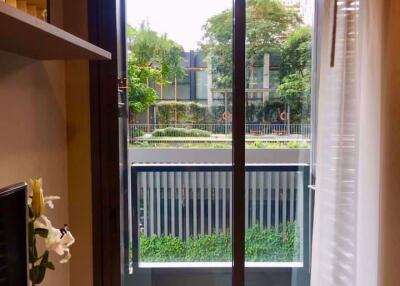 2 bed Condo in The Lumpini 24 Khlongtan Sub District C07862