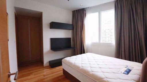 3 bed Condo in Millennium Residence Khlongtoei District C07836