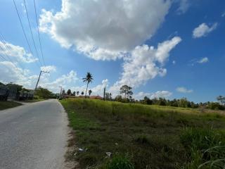 Land Including Private House for Sale in Pattaya