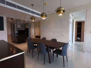 3 bed Condo in The Lakes Khlongtoei Sub District C07805