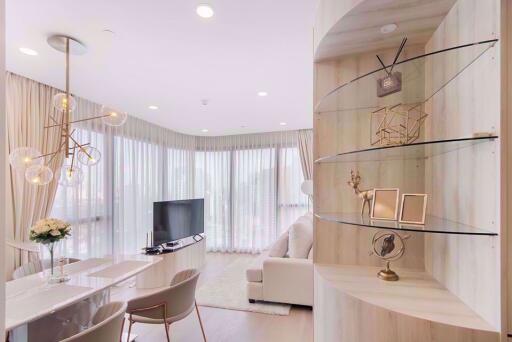 2 bed Condo in Ashton Chula - Silom Mahaphruettharam Sub District C07799