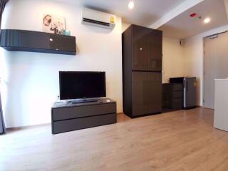 1 bed Condo in Ideo Q Chula-Samyan Mahaphruettharam Sub District C07783