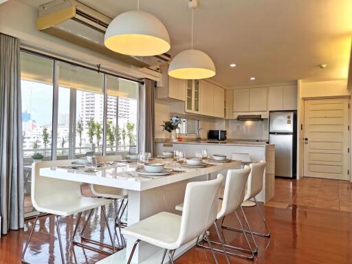 2 bed Condo in Yada Residential Khlong Tan Nuea Sub District C07749