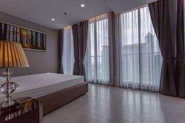 2 bed Condo in Noble Ploenchit Lumphini Sub District C07670