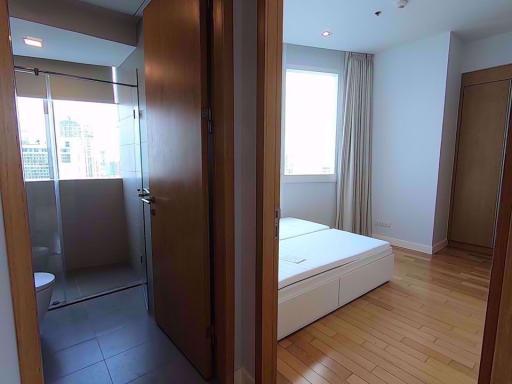 2 bed Condo in Millennium Residence Khlongtoei Sub District C07668
