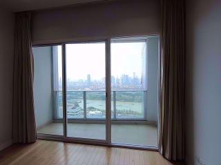 2 bed Condo in Millennium Residence Khlongtoei Sub District C07668