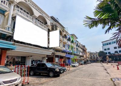 Commercial Unit for Sale in Central Pattaya