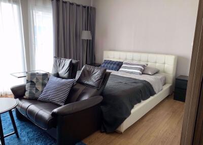 1 bed Condo in Noble Remix Khlongtan Sub District C07660