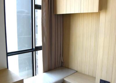 Studio bed Condo in RHYTHM Ekkamai Watthana District C07646