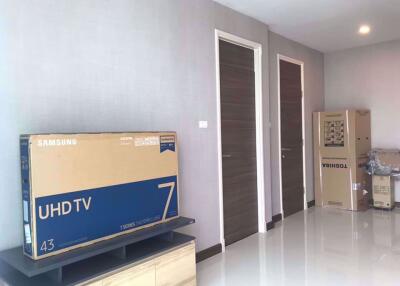 2 bed Condo in Supalai Prima Riva Chong Nonsi Sub District C07645