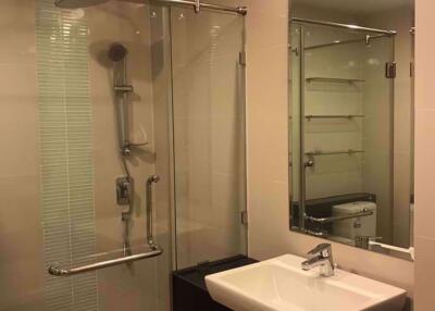 2 ห้องนอน, 2 ห้องน้ำ คอนโด ราคา ฿ 36,000/เดือน
