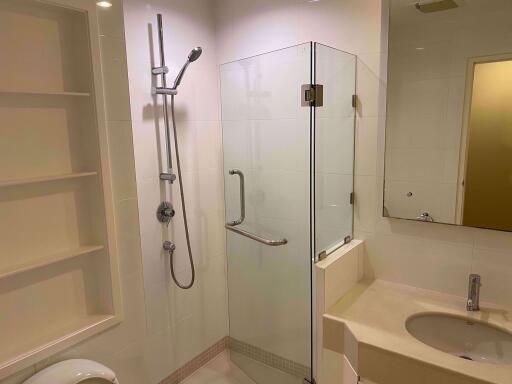 3 bed Condo in Baan Siri 24 Khlongtoei District C07623