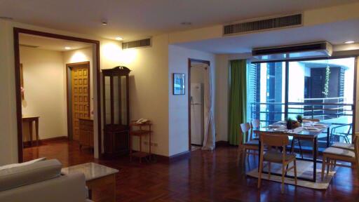 2 bed Condo in Baan Somthavil Lumphini Sub District C07619