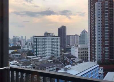 2 bed Condo in Life Sukhumvit 48 Khlongtoei District C07609